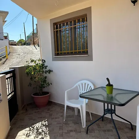 Апартаменты Matina's Cozy Close To Monemvasia